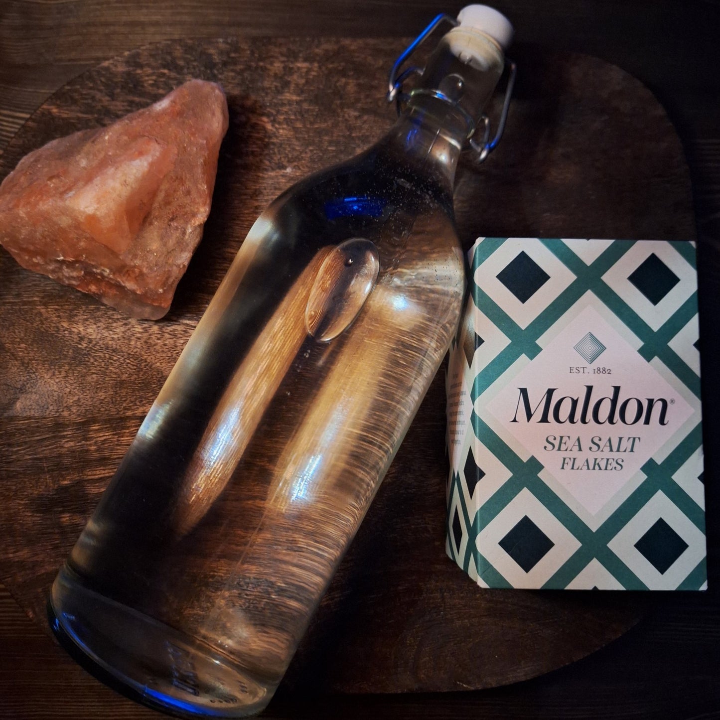 The Benefits of Distilled Water with Raw Sea Salt: A Path to Purity and Detoxification